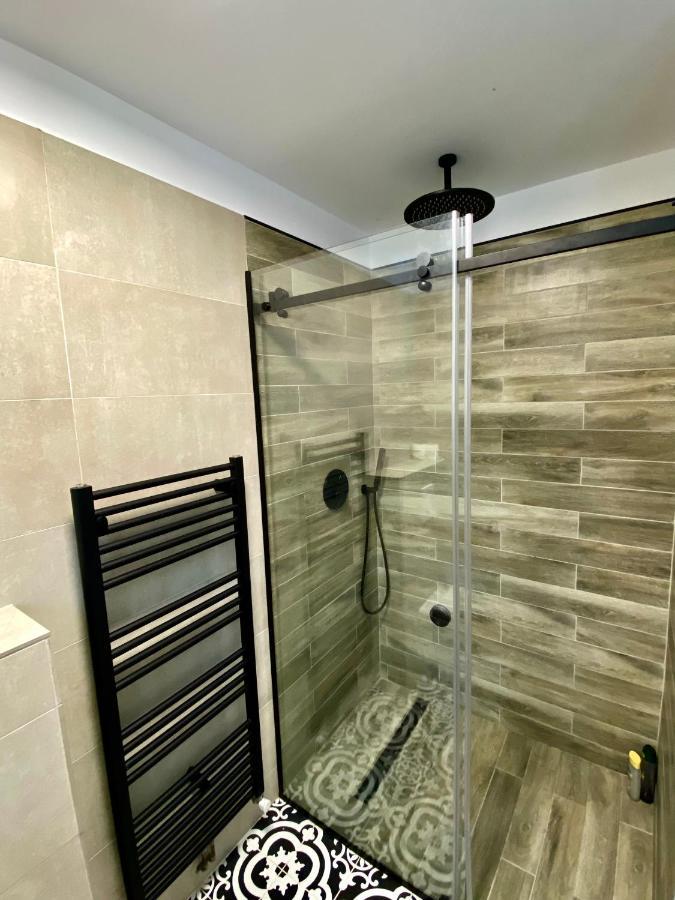 Cloos - Elegant Residence With Panoramic View ブラショフ エクステリア 写真