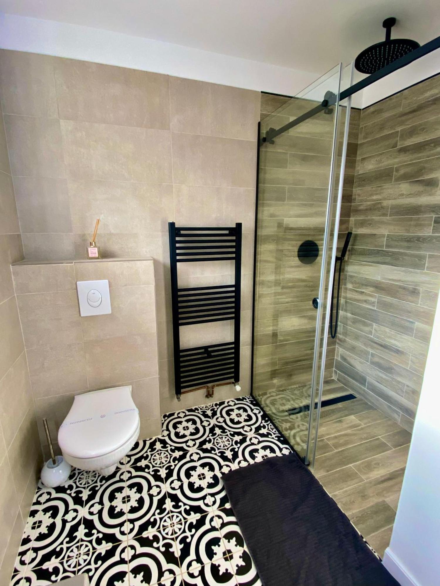 Cloos - Elegant Residence With Panoramic View ブラショフ エクステリア 写真